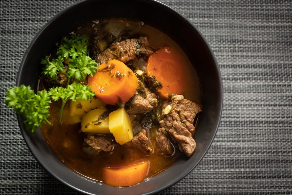 Mouthwatering Beef Stew Recipe: The Ultimate Comfort Food for Cozy Nights