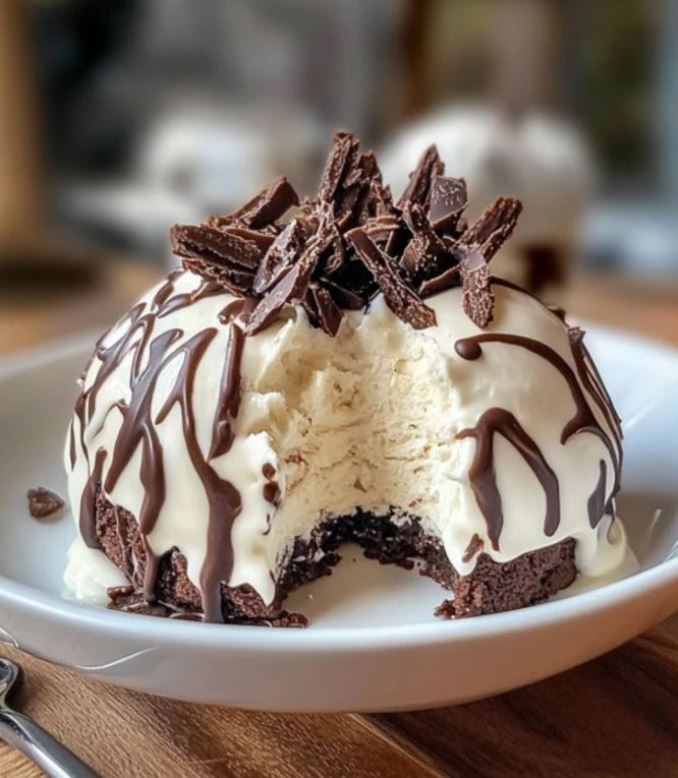Homemade Moose Tracks Ice Cream